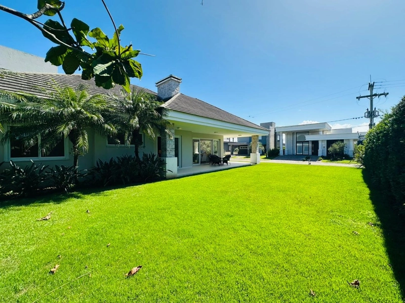 CASA EM CONDOMÍNIO FECHADO DE R$ 2.300.000,00 POR R$ 1.970.000,00: 7ª foto da galeria de imagens do imóvel