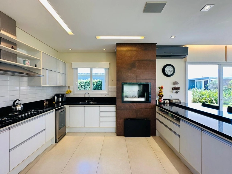 CASA EM CONDOMÍNIO FECHADO DE R$ 2.300.000,00 POR R$ 1.970.000,00: 18ª foto da galeria de imagens do imóvel