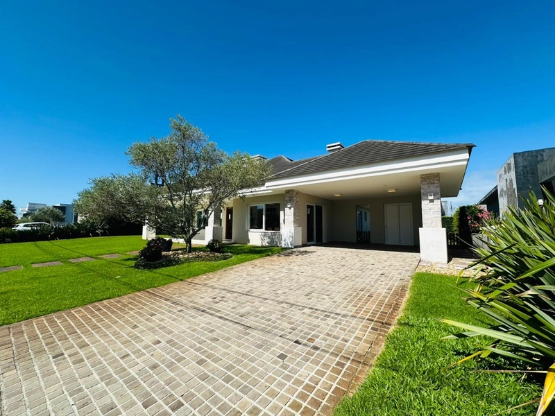 CASA EM CONDOMÍNIO FECHADO DE R$ 2.300.000,00 POR R$ 1.970.000,00: 4ª foto da galeria de imagens do imóvel