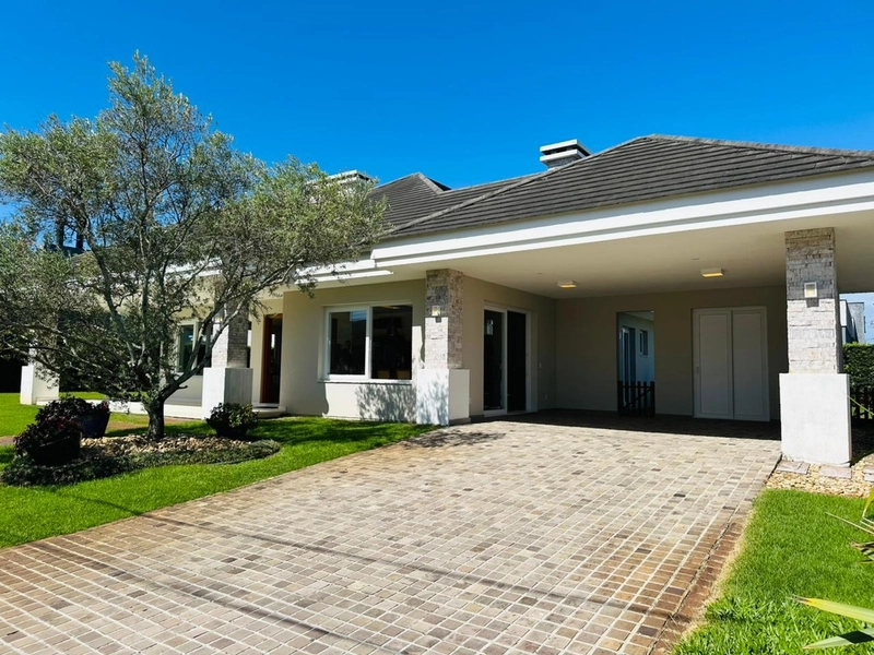 CASA EM CONDOMÍNIO FECHADO DE R$ 2.300.000,00 POR R$ 1.970.000,00: 6ª foto da galeria de imagens do imóvel