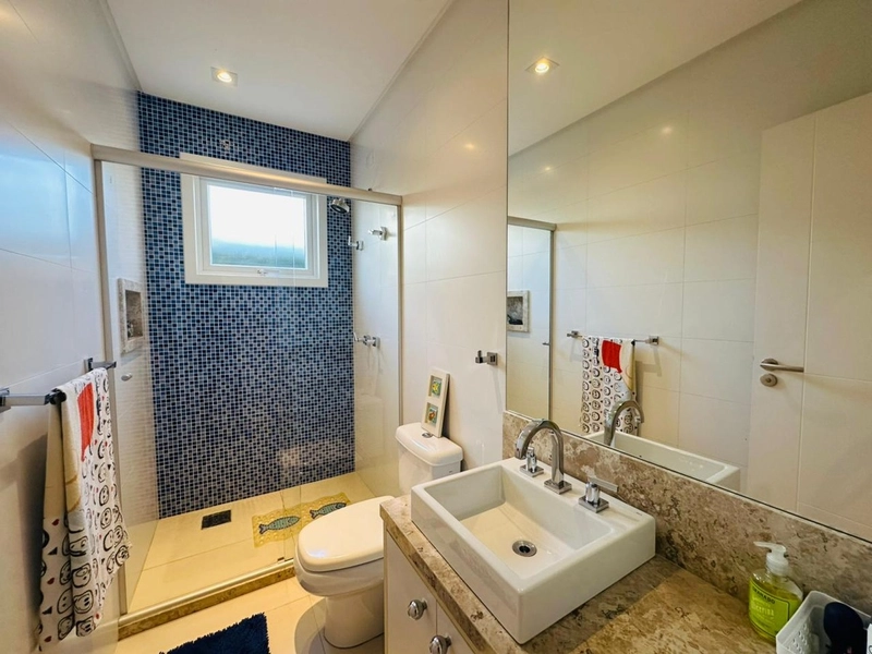 CASA EM CONDOMÍNIO FECHADO DE R$ 2.300.000,00 POR R$ 1.970.000,00: 39ª foto da galeria de imagens do imóvel