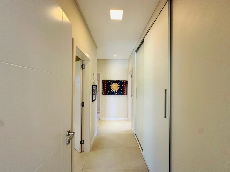 CASA EM CONDOMÍNIO FECHADO DE R$ 2.300.000,00 POR R$ 1.970.000,00: 23ª foto da galeria de imagens do imóvel