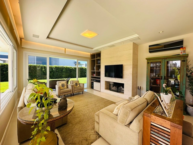 CASA EM CONDOMÍNIO FECHADO DE R$ 2.300.000,00 POR R$ 1.970.000,00: 14ª foto da galeria de imagens do imóvel