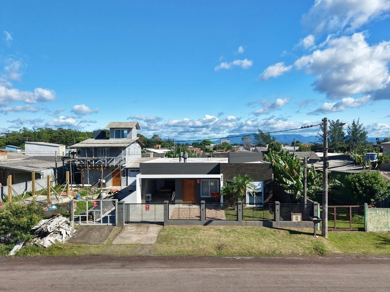 CASA À VENDA EM CAPÃO DA CANOA ZONA NORTE: 1ª foto da galeria de imagens do imóvel