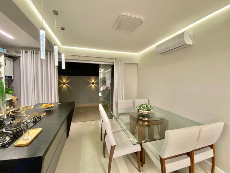 APARTAMENTO NO CENTRO COM TERRAÇO!!!: 8ª foto da galeria de imagens do imóvel