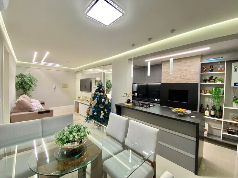 APARTAMENTO NO CENTRO COM TERRAÇO!!!: 4ª foto da galeria de imagens do imóvel