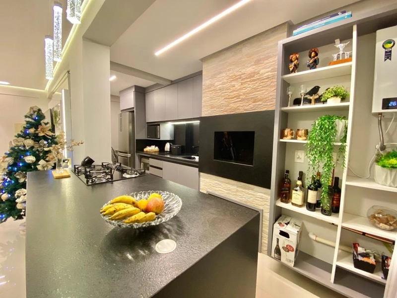 APARTAMENTO NO CENTRO COM TERRAÇO!!!: 11ª foto da galeria de imagens do imóvel