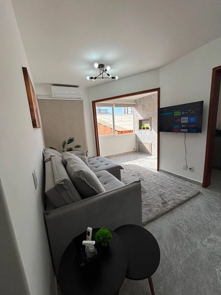 APARTAMENTO À VENDA NO CENTRO COM 1 DORMITÓRIO!!!: 2ª foto da galeria de imagens do imóvel