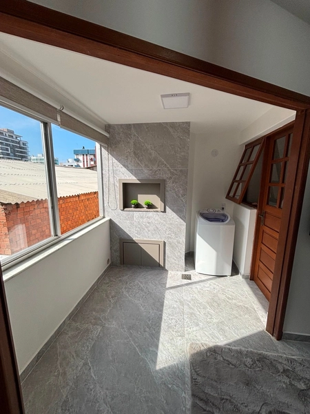 APARTAMENTO À VENDA NO CENTRO COM 1 DORMITÓRIO!!!: 3ª foto da galeria de imagens do imóvel