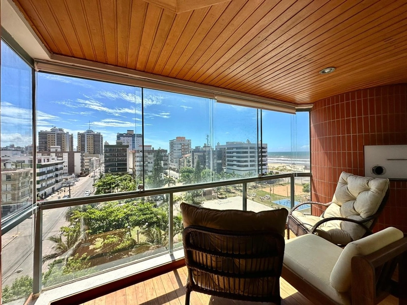 APARTAMENTO DE FRENTE PARA A PRAÇA DO FAROL!: 2ª foto da galeria de imagens do imóvel