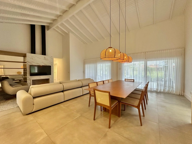 CASA À VENDA EM ATLÂNTIDA PRÓXIMO AO CENTRO: 3ª foto da galeria de imagens do imóvel