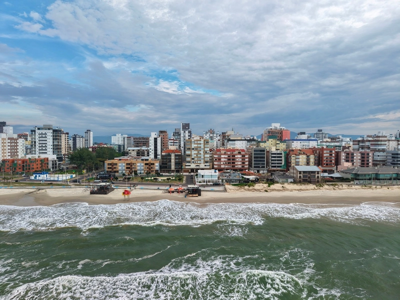 SACADA FRENTE COM VISTA MAR: 35ª foto da galeria de imagens do imóvel