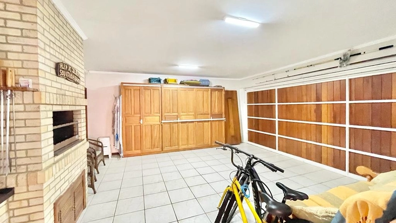 Casa a uma quadra do mar: 23ª foto da galeria de imagens do imóvel
