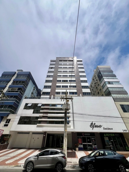 APARTAMENTO DE FRENTE: 17ª foto da galeria de imagens do imóvel