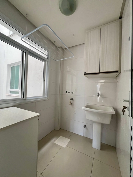 APARTAMENTO DE FRENTE: 10ª foto da galeria de imagens do imóvel