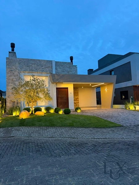 NOVIDADE A VENDA: 2ª foto da galeria de imagens do imóvel