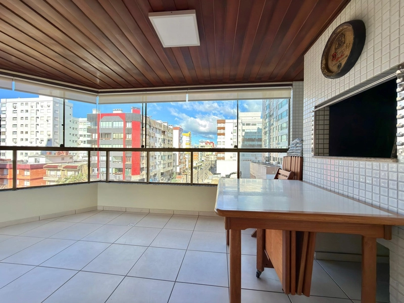 APARTAMENTO DE ESQUINA, COM VISTA PARA O MAR: 10ª foto da galeria de imagens do imóvel