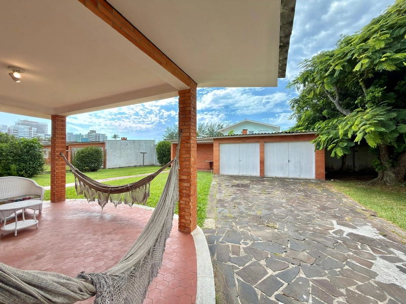 CASA EM ATLÂNTIDA COM DOIS TERRENOS: 14ª foto da galeria de imagens do imóvel