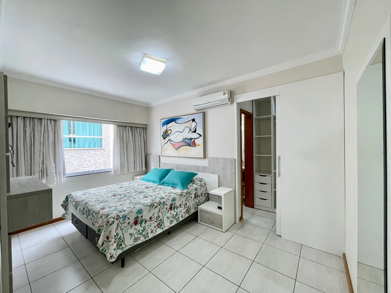 Amplo apartamento junto a praça flavio boianosvisk: 24ª foto da galeria de imagens do imóvel