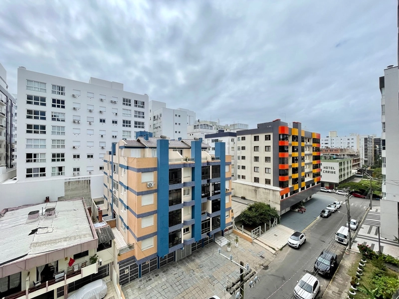 Amplo apartamento junto a praça flavio boianosvisk: 5ª foto da galeria de imagens do imóvel