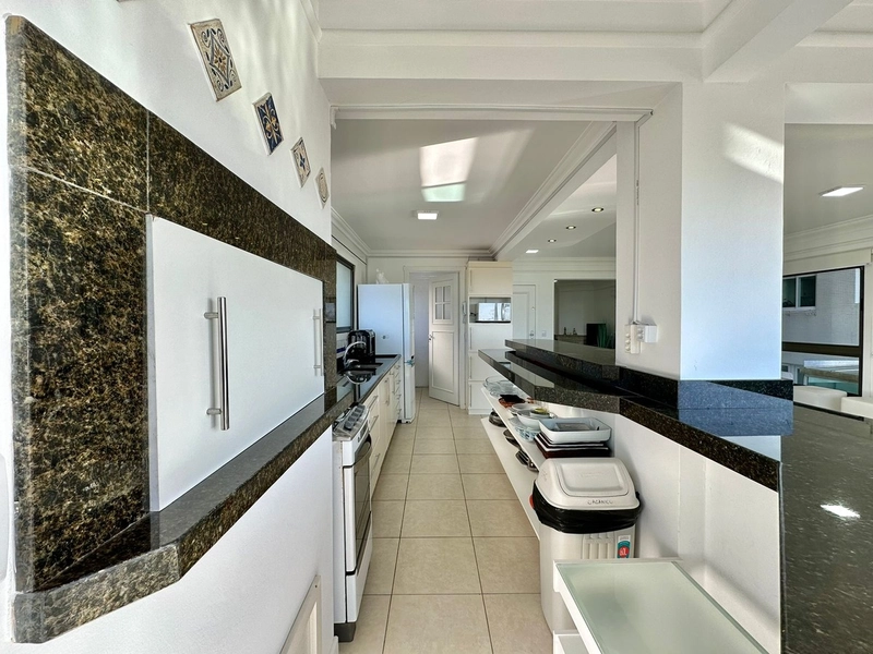 APARTAMENTO À VENDA DE FRENTE PARA PRAÇA  PÉ NA AREIA: 10ª foto da galeria de imagens do imóvel
