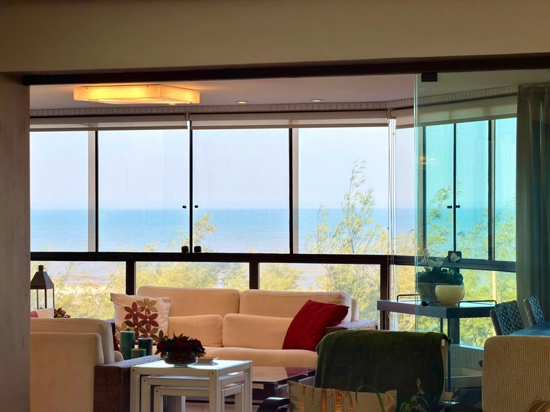 APARTAMENTO FRENTE MAR À VENDA: 2ª foto da galeria de imagens do imóvel