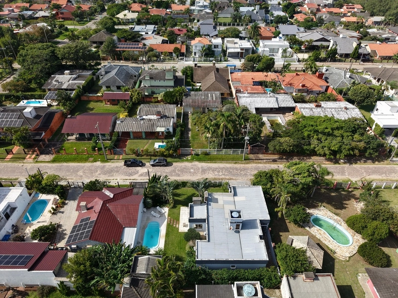 CASA TÉRREA MOBILIADA E DECORADA A VENDA EM ATLÂNTIDA: 27ª foto da galeria de imagens do imóvel