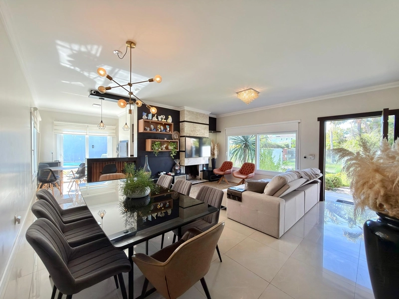 CASA TÉRREA MOBILIADA E DECORADA A VENDA EM ATLÂNTIDA: 5ª foto da galeria de imagens do imóvel