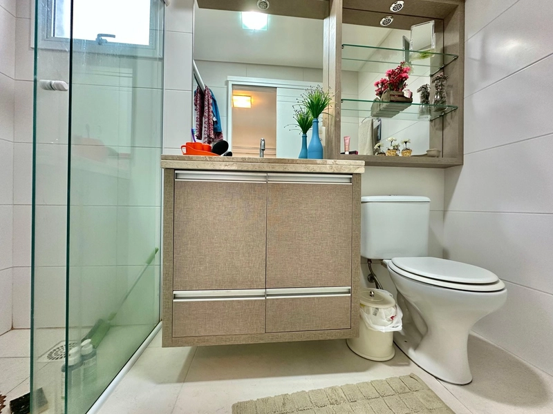 APARTAMENTO À VENDA COM VISTA PARA O MAR: 15ª foto da galeria de imagens do imóvel