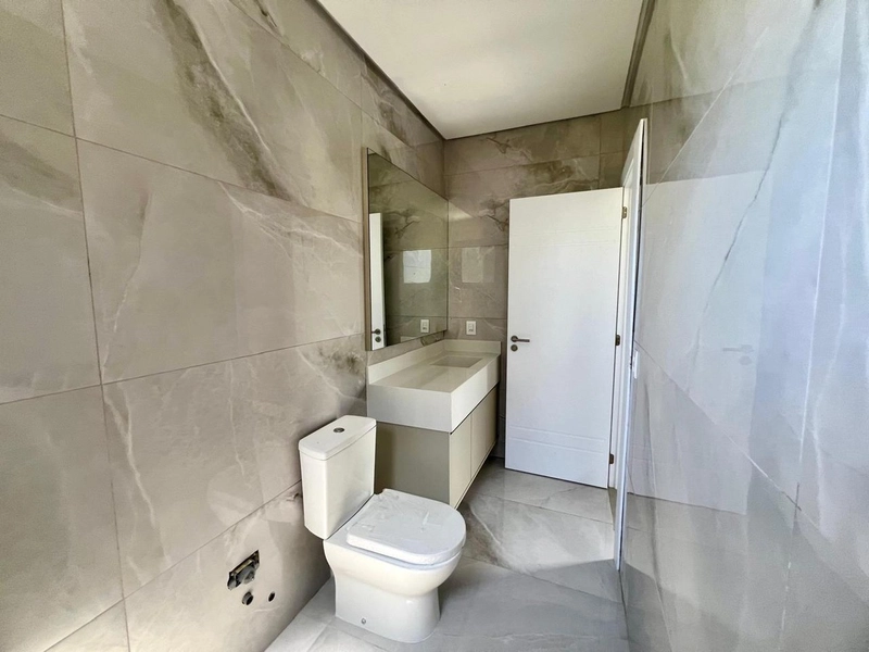 CASA COM VISTA PARA O LAGO NO CONDOMINIO SUNSET: 25ª foto da galeria de imagens do imóvel