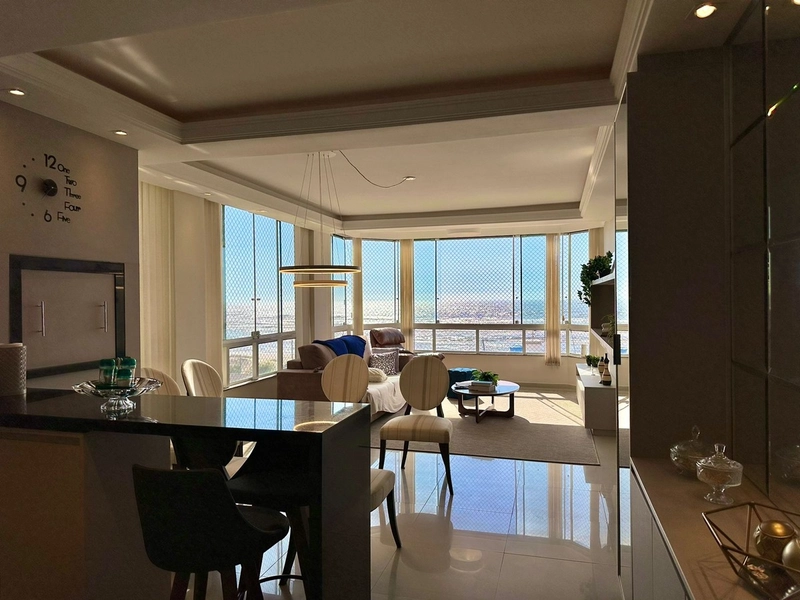 APARTAMENTO COM VISTA PARA O MAR: 4ª foto da galeria de imagens do imóvel