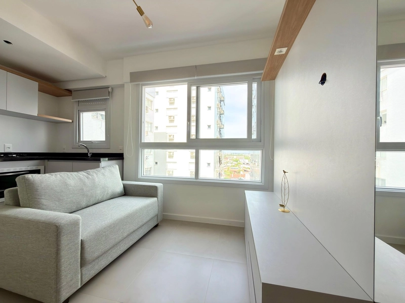 APARTAMENTO À VENDA  SACADA DE FRENTE: 1ª foto da galeria de imagens do imóvel