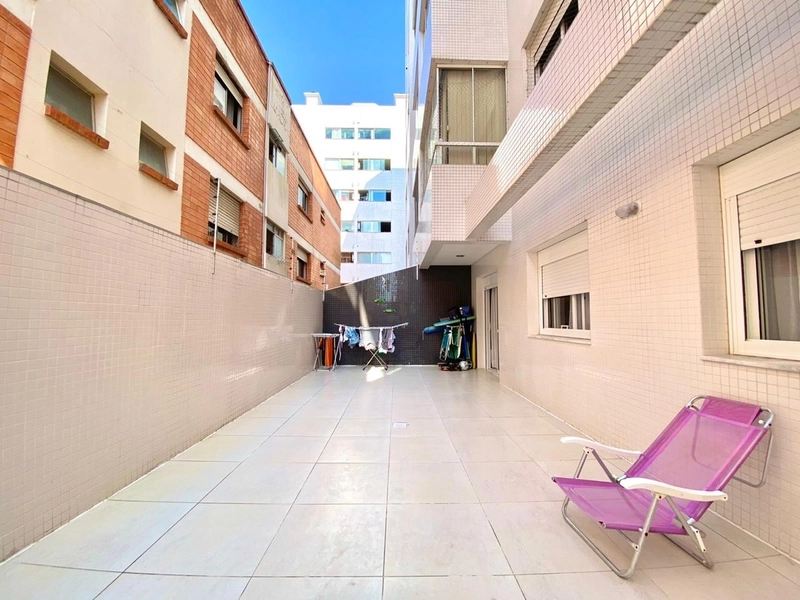 AMPLO APARTAMENTO DE 03 DORMITÓRIOS COM TERRAÇO EM L, NO CENTRO: 14ª foto da galeria de imagens do imóvel