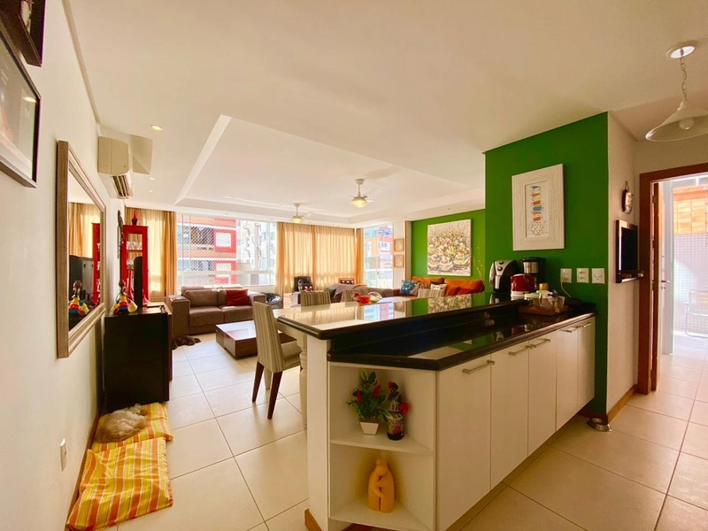 AMPLO APARTAMENTO DE 03 DORMITÓRIOS COM TERRAÇO EM L, NO CENTRO: 5ª foto da galeria de imagens do imóvel
