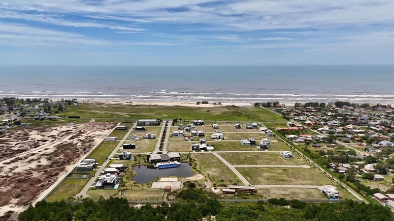 CASA EM CONDOMÍNIO JUNTO AO MAR, VALOR DE OCASIÃO: 46ª foto da galeria de imagens do imóvel