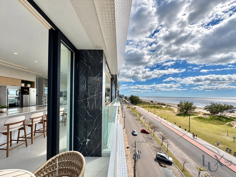 APARTAMENTO COM VISTA FANTÁSTICA PARA O MAR: 8ª foto da galeria de imagens do imóvel