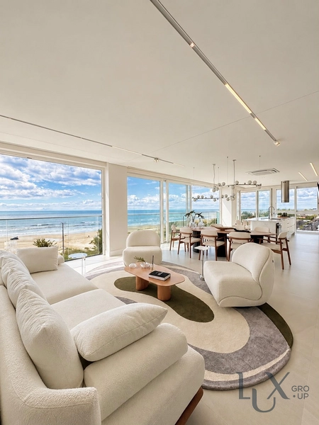 APARTAMENTO COM VISTA FANTÁSTICA PARA O MAR: 2ª foto da galeria de imagens do imóvel