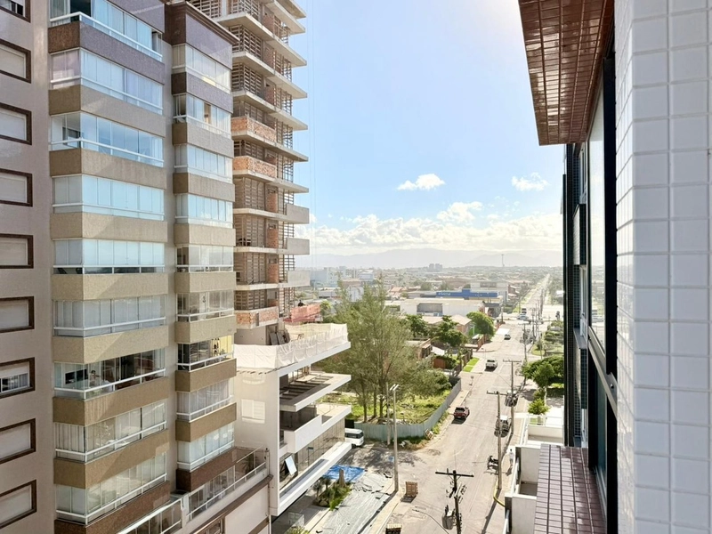 APARTAMENTO À VENDA  COM INFRA INCRÍVEL E VISTA PARA PRAÇA E MAR: 3ª foto da galeria de imagens do imóvel