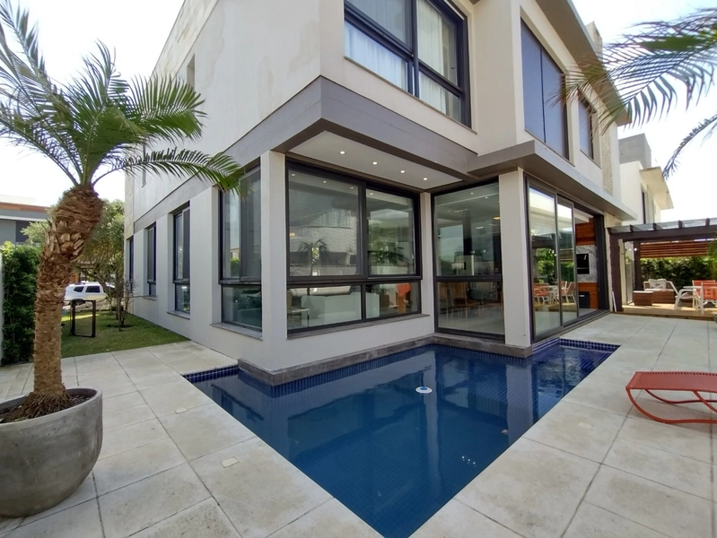 Mansão à venda no Condomínio Playa Vista em Xangri-Lá: 2ª foto da galeria de imagens do imóvel