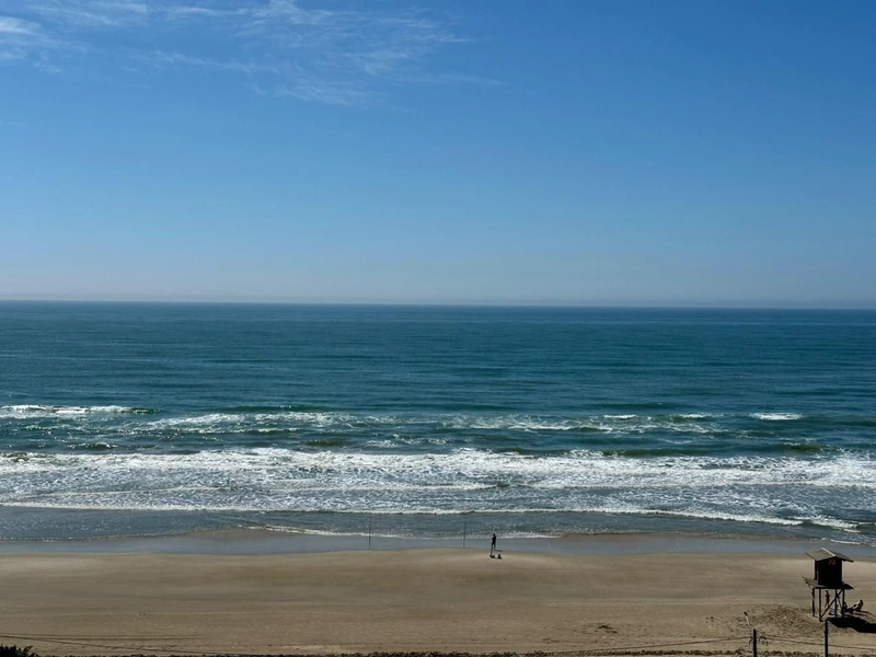 APARTAMENTO À VENDA EM CAPÃO DA CANOA!⁣ DE FRENTE PARA O MAR: 5ª foto da galeria de imagens do imóvel
