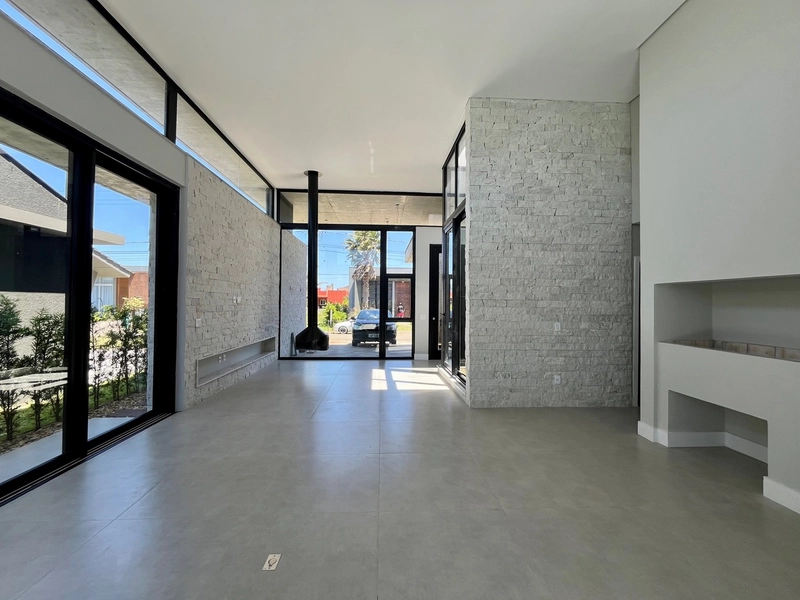 Casa nova à venda de alto padrão com piscina: 7ª foto da galeria de imagens do imóvel