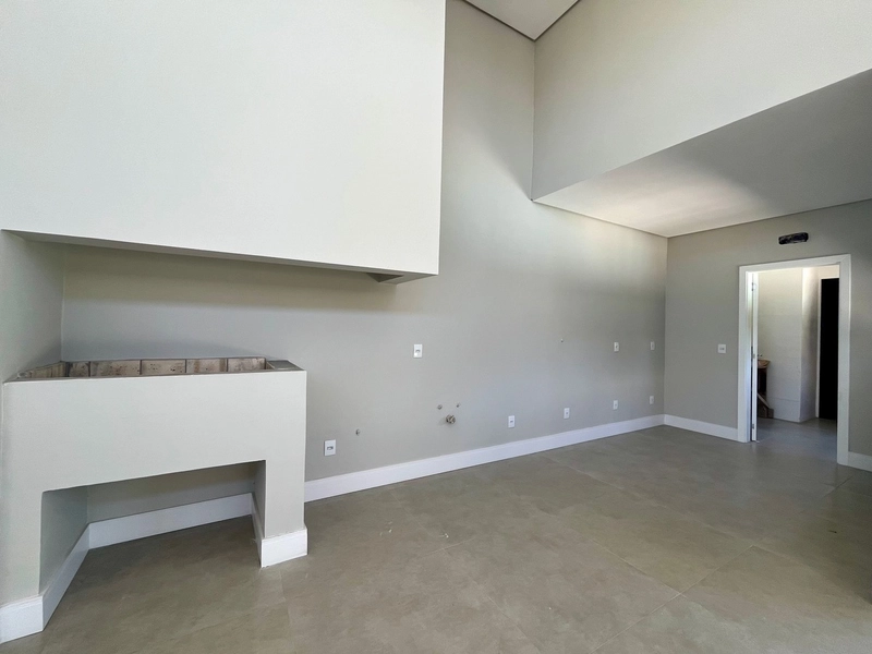 Casa nova à venda de alto padrão com piscina: 14ª foto da galeria de imagens do imóvel