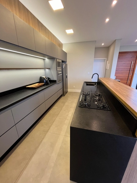 CASA COM PISCINA: 17ª foto da galeria de imagens do imóvel