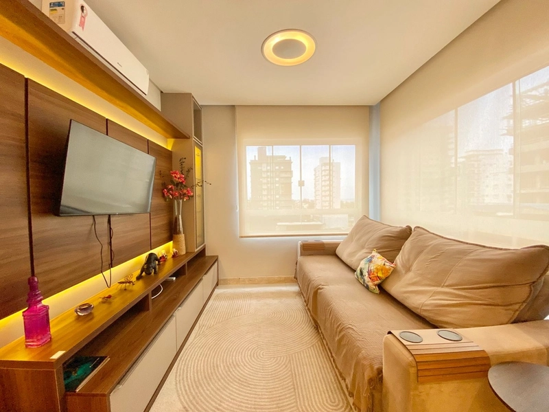 APARTAMENTO À VENDA  COM VISTA PARA O MAR: 1ª foto da galeria de imagens do imóvel