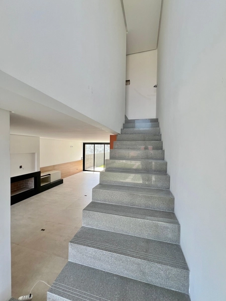 Casa à Venda – 3 Suítes | Rua Encantado – Bairro Zona Nova: 22ª foto da galeria de imagens do imóvel