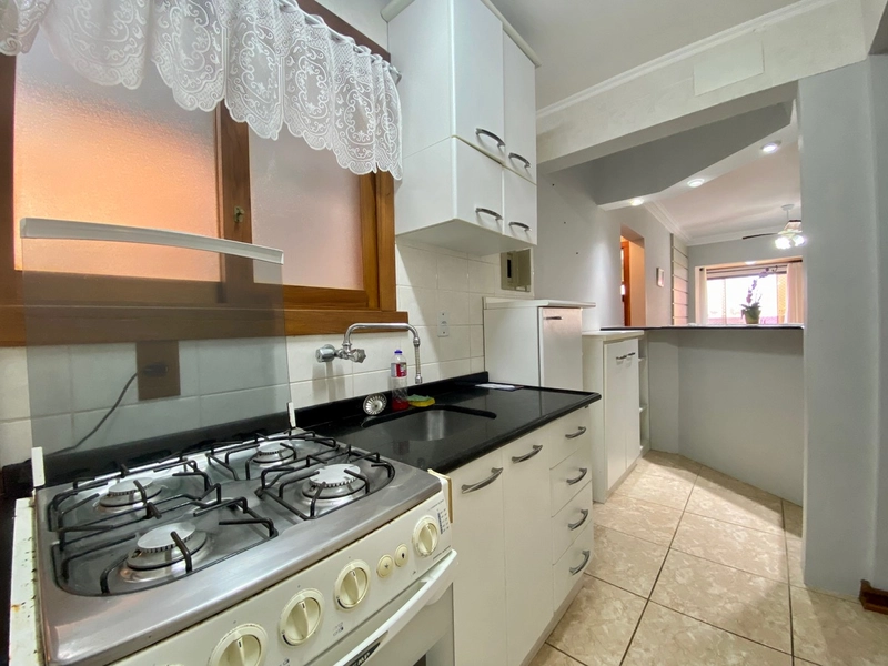 APARTAMENTO MOBILIADO NO CENTRO\\VISTA MAR!!!: 6ª foto da galeria de imagens do imóvel