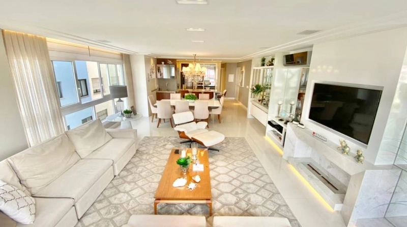 APARTAMENTO COM SACADA DE FRENTE!!!: 1ª foto da galeria de imagens do imóvel