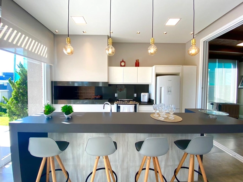 CASA EM CONDOMÍNIO MOBILIADA E DECORADA EM CAPÃO: 12ª foto da galeria de imagens do imóvel