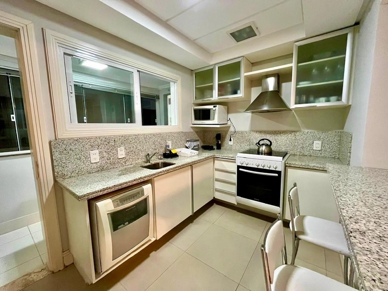 APARTAMENTO COM VISTA PARA O MAR: 25ª foto da galeria de imagens do imóvel