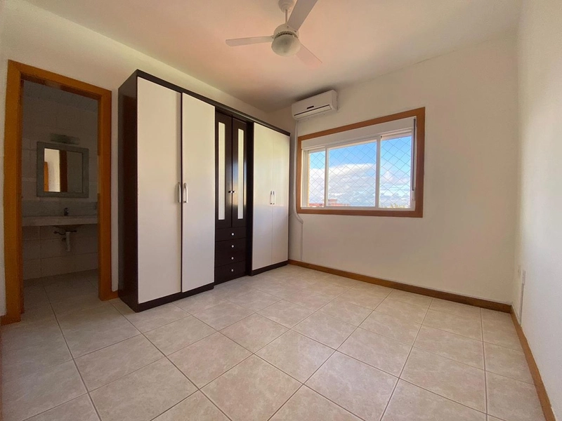 APARTAMENTO COM VISTA PARA SERRA! PRÓXIMO A PRAÇA LUÍS BASSANI!: 5ª foto da galeria de imagens do imóvel